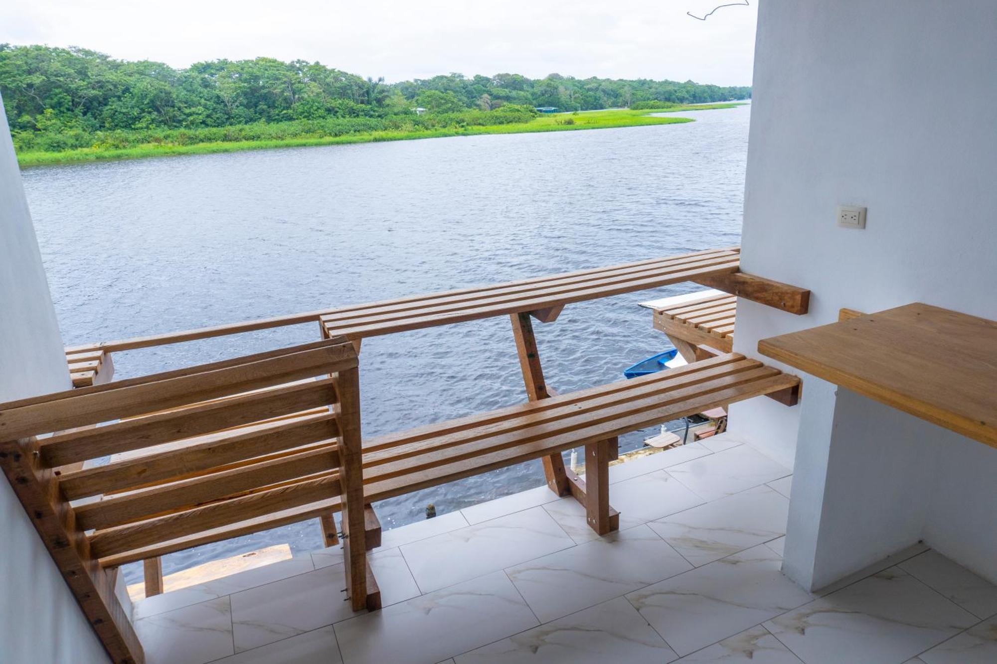 Hotel Pura Natura Riverside Tortuguero Exterior photo